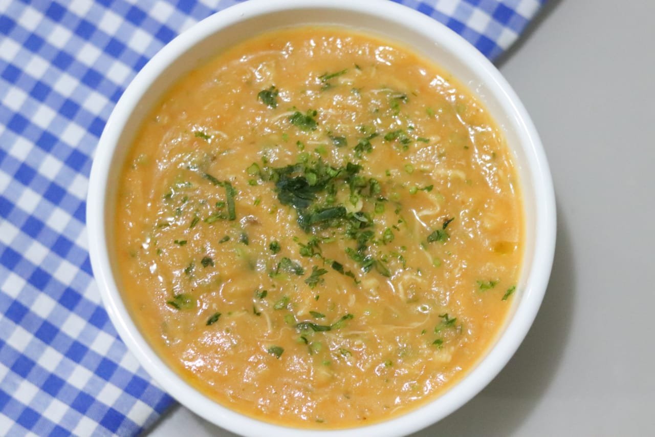 Caldo de Frango com Legumes